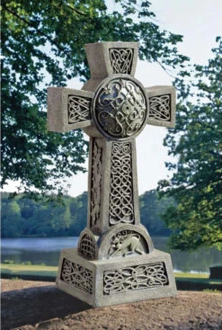 Donegal Celtic High Cross Resin Ornament By Design Toscano