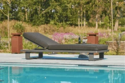 Life Fitz Roy Single Sun Loungers In Lava / Carbon