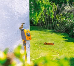 Hozelock 20 Pot Automatic Watering Kit With Select Timer -Green Garden World L Hozelock select timer garden