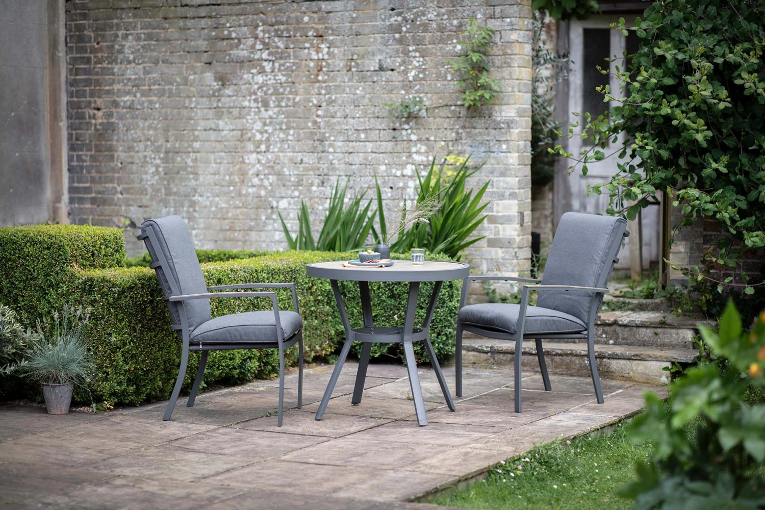 LG Monza Bistro Set With High Back Chairs 4 LG Monza Bistro Set With High Back Chairs - Image 2