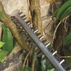 Bosch Electric Hedge Trimmer - AHS 50-26 9 Bosch Electric Hedge Trimmer - AHS 50-26 -Green Garden World ahs 50 26 blade