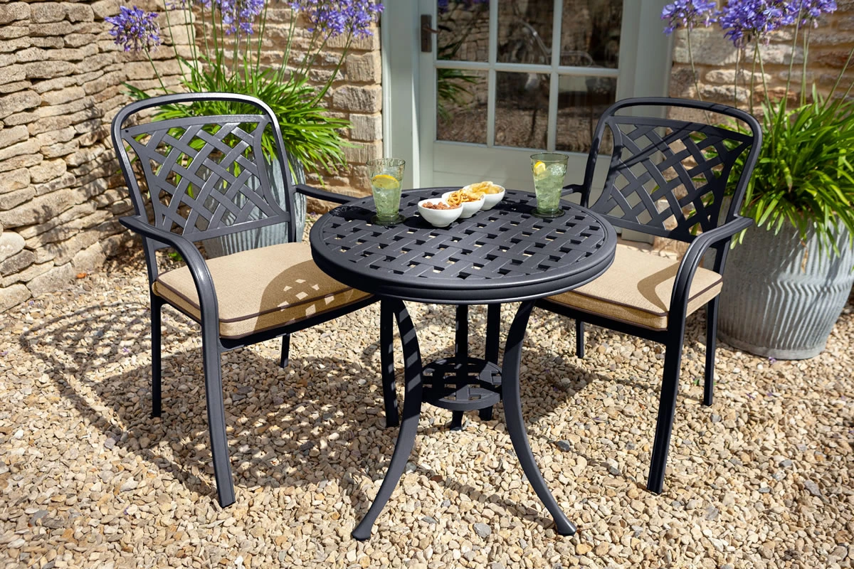 Hartman Berkeley Bistro Set In Bronze / Amber 3 Hartman Berkeley Bistro Set In Bronze / Amber
