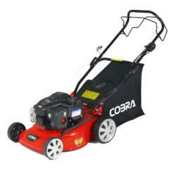 Cobra 40cm Self Propelled Petrol Mower, Briggs And Stratton Engine