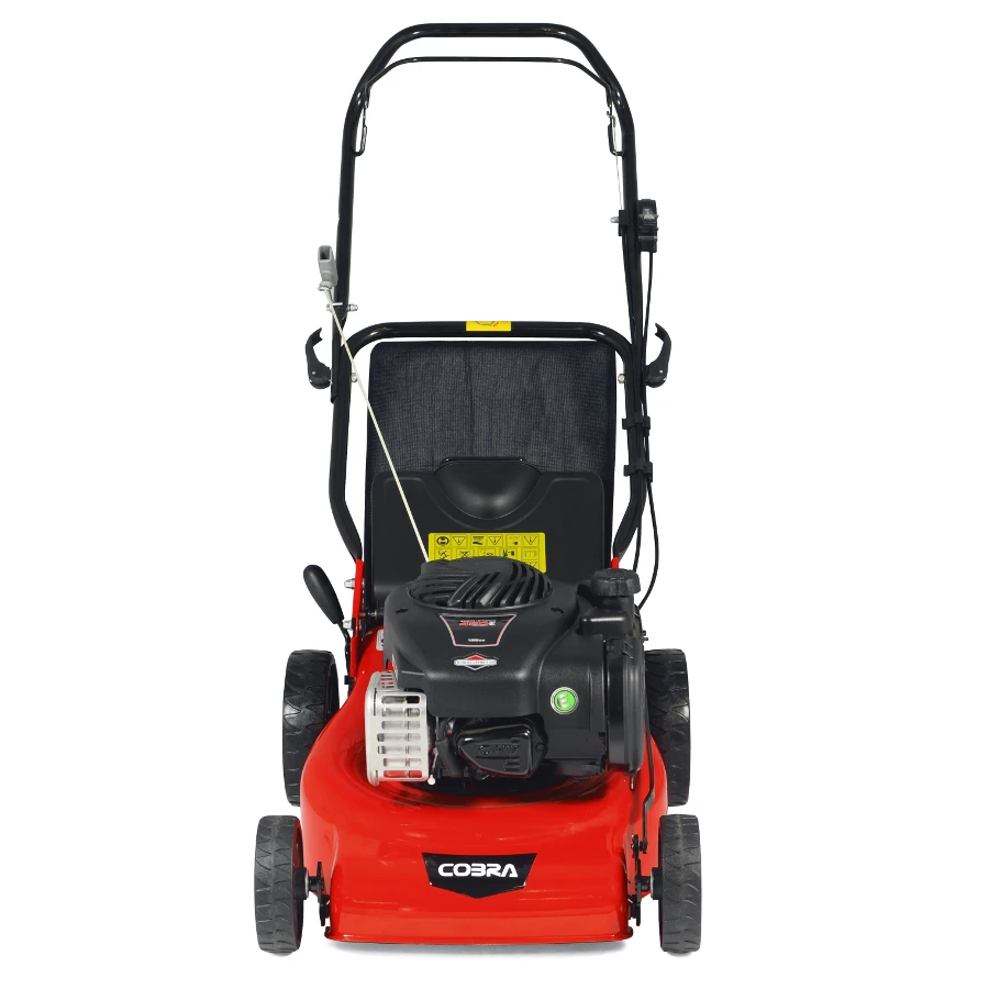 Cobra 40cm Petrol Push Mower With Briggs And Stratton Engine - M40B 4 Cobra 40cm Petrol Push Mower With Briggs And Stratton Engine - M40B - Image 2