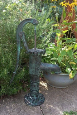 Cast Iron Garden Hand Water Pump -Green Garden World l Hand Pump 5