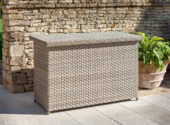 Hartman Heritage Cushion Box With Air Pump In Beech