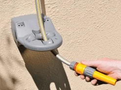 Universal Hozelock Hose Guide - 2392 -Green Garden World l hose guide