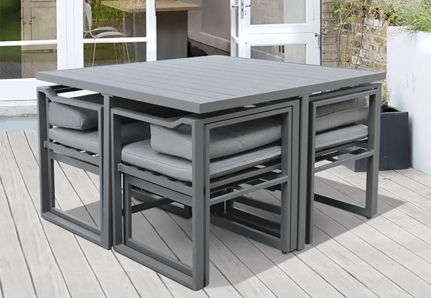 Kettler Menos Versa 8 Seat Compact Dining Set 4 Kettler Menos Versa 8 Seat Compact Dining Set - Image 2