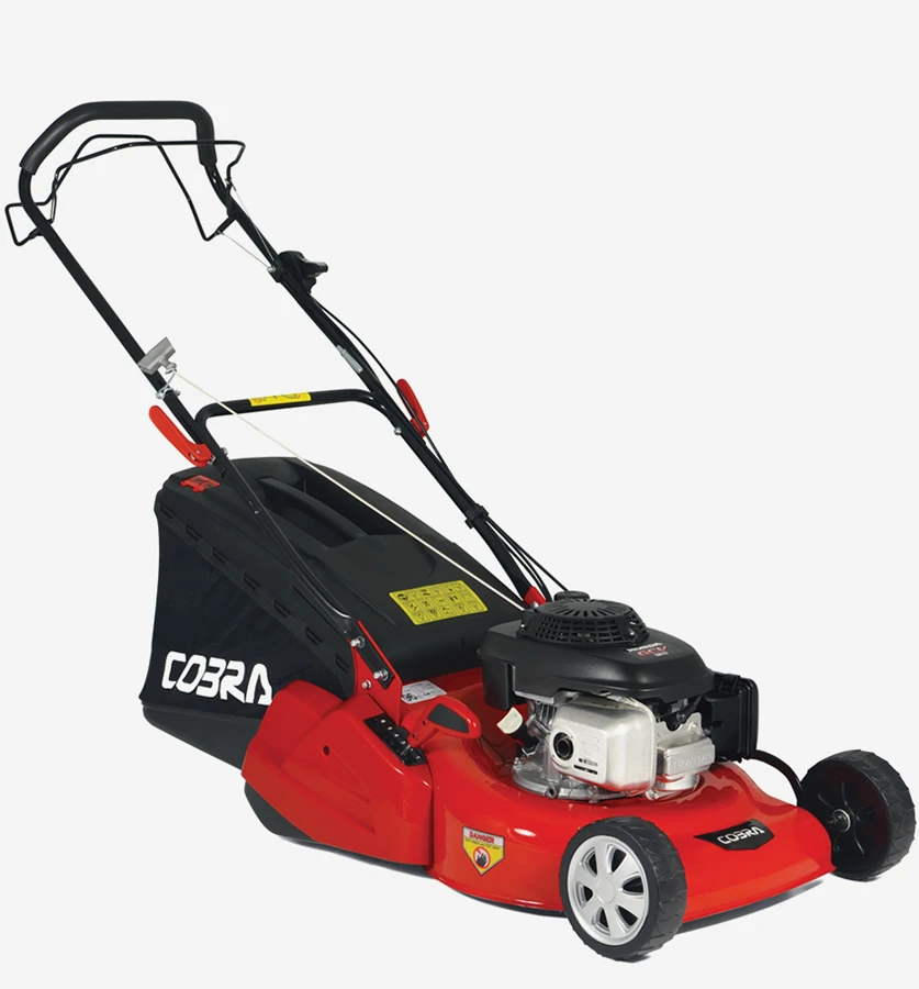 Cobra 18" Self Propelled Petrol Lawnmower 4 Cobra 18" Self Propelled Petrol Lawnmower - Image 2